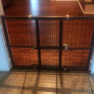 New, barely used Baby/Dog gate